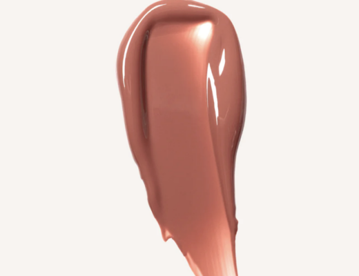 SPF 40 Lip Serum fra Odacité hos I Love Beauty